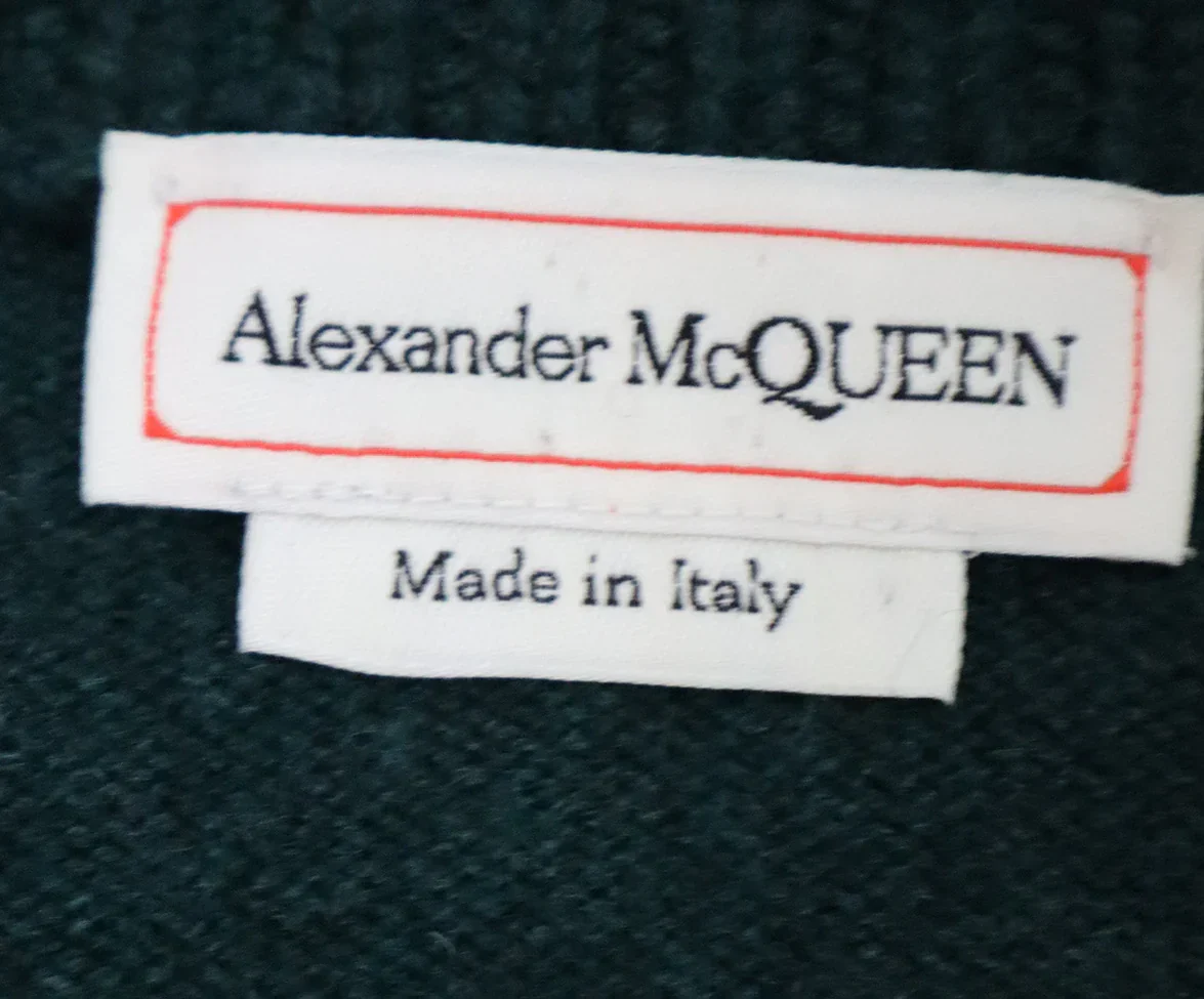Alexander McQueen Green Cashmere Cardigan sz 2 - Image 4