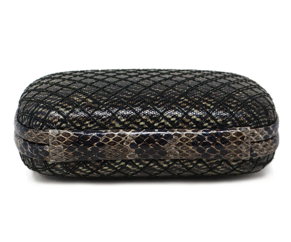 Bottega Veneta Black & Taupe Snakeskin Knot Clutch - Image 4