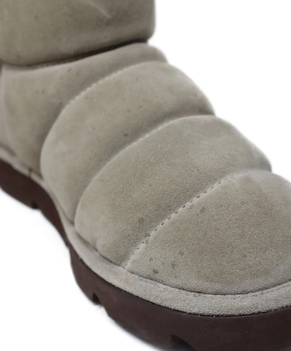 Brunello Cucinelli Taupe Suede Quilted Booties sz 7 - Image 6
