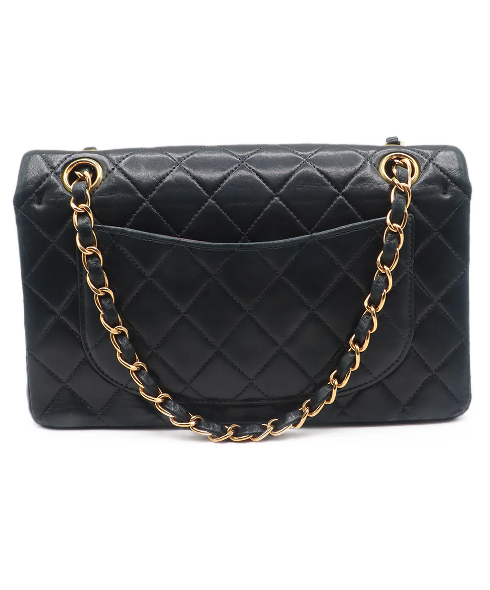Chanel Black Leather Small Classic Flap Shoulder Bag - Image 3
