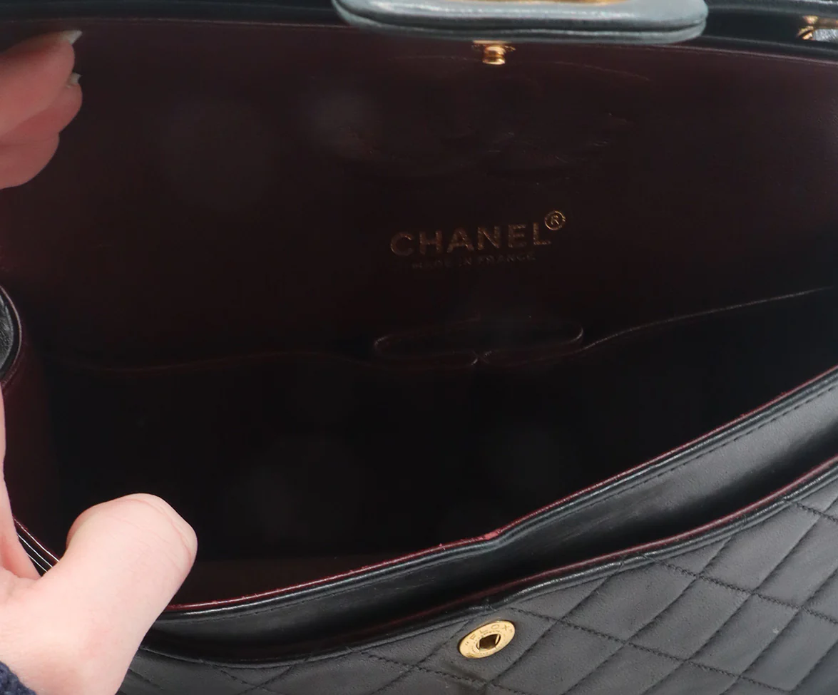 Chanel Black Leather Small Classic Flap Shoulder Bag - Image 6