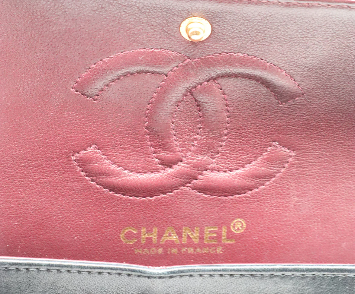 Chanel Black Leather Small Classic Flap Shoulder Bag - Image 8