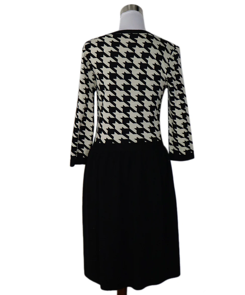 Dior Black and White Houndstooth Wool Sweater Dress sz 10 - Image 3