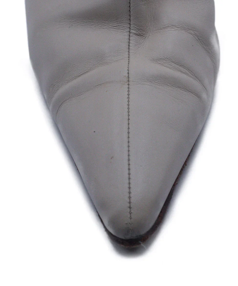 Manolo Blahnik Beige Leather Lace Up Booties sz 8 - Image 8