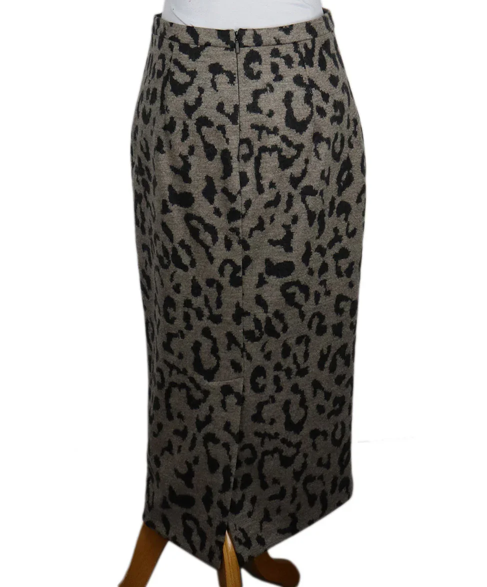 Max Mara Grey Leopard Print Skirt sz 4 - Image 3
